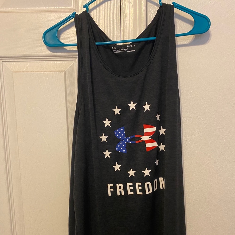 ✨Under Armour workout tank